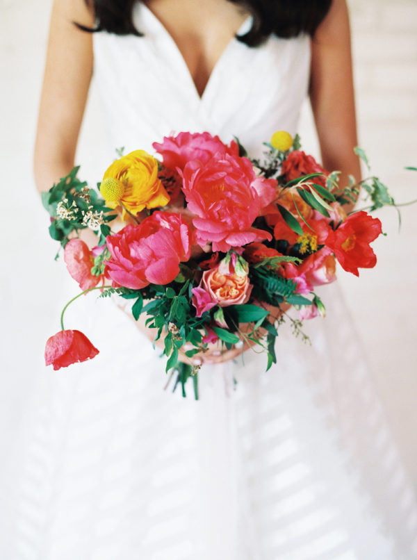 vibrant-summer-wedding-inspiration-with-fun-colors-01